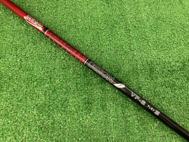 中古ゴルフ GRAPHITE DESIGN シャフトの写真