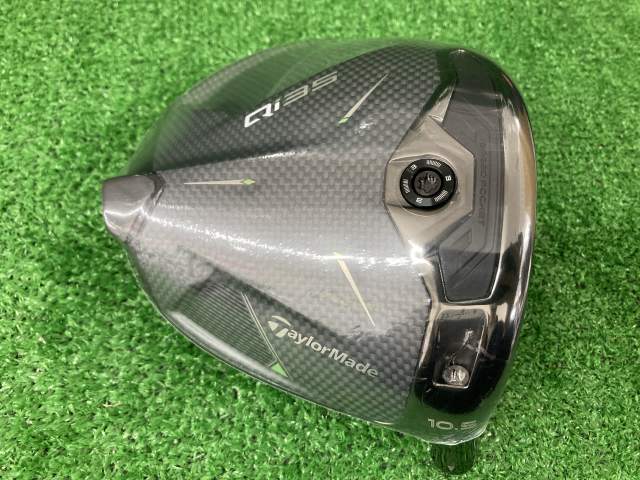 中古ゴルフ TaylorMade ドライバーの写真