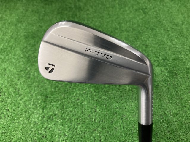 中古ゴルフ TaylorMade アイアンセットの写真