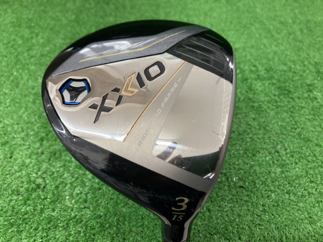 中古ゴルフ ゼクシオ2024 Navy 3W 15°の写真