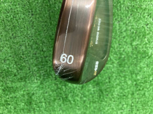 中古 STUDIO WEDGE M425(グース) 銅メッキ SW 60°ウェッジ ゴルフ用品