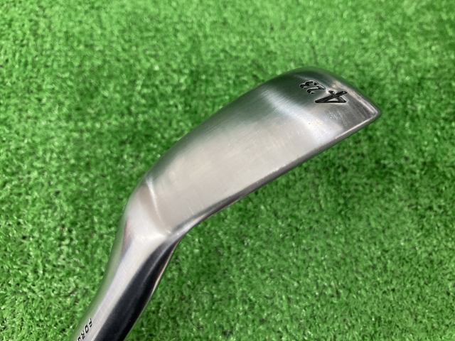 中古 スリクソンZ U85 #4 23°ユーティリティ ゴルフ用品