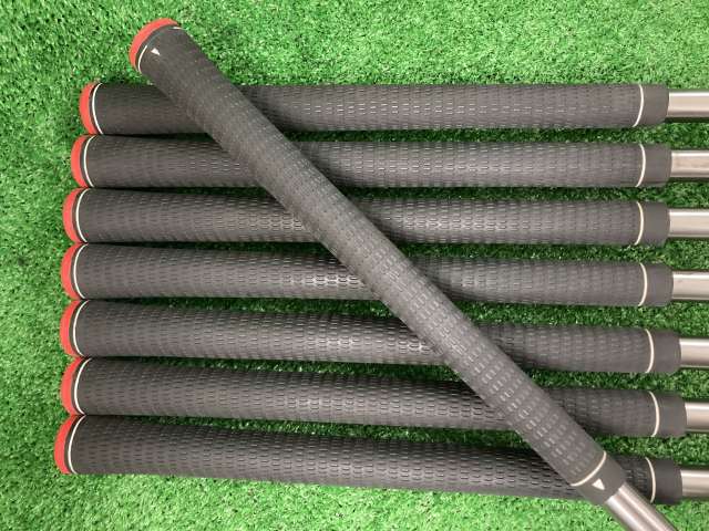 中古 r7 XR 8本アイアンセット ゴルフ用品