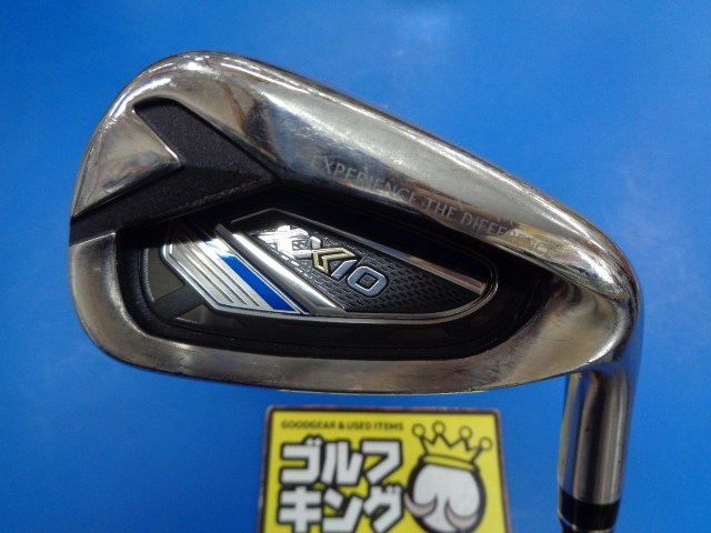 中古ゴルフ ゼクシオ2022 Navy 7I 28°の写真