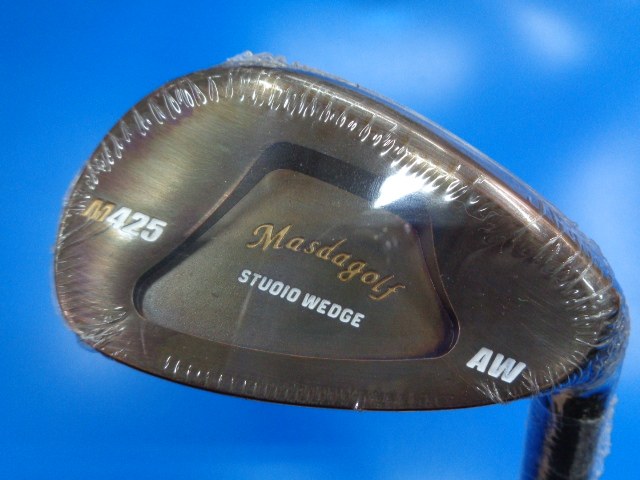 中古ゴルフ STUDIO WEDGE M425 銅メッキ 52°の写真