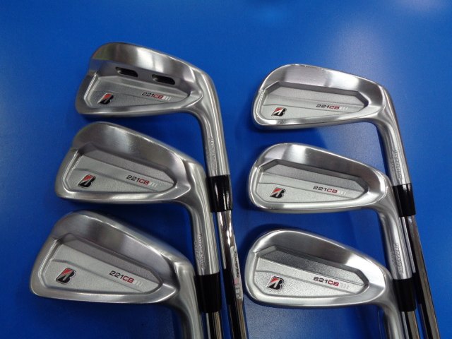 中古ゴルフ 221CB 6本の写真