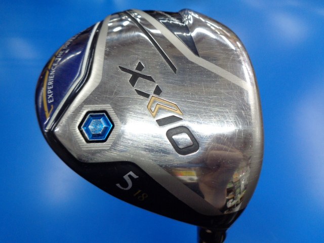 中古ゴルフ ゼクシオ2024 Navy 5W 18°の写真