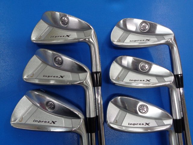 中古ゴルフ YAMAHA アイアンセットの写真