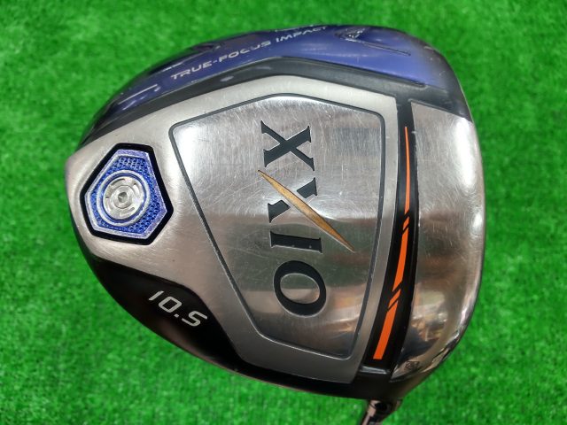 中古ゴルフ ゼクシオ2018 Navy 10.5°