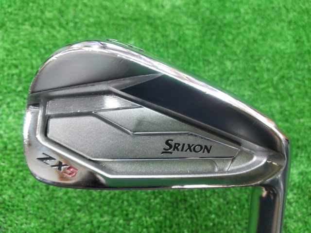 中古ゴルフ スリクソンZX5 5I 24°の写真