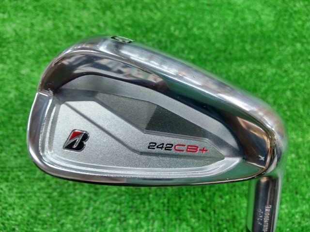 中古ゴルフ BRIDGESTONE アイアンセットの写真