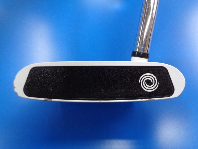 ODYSSEY パター VERSA Rossie WHITE 縦型