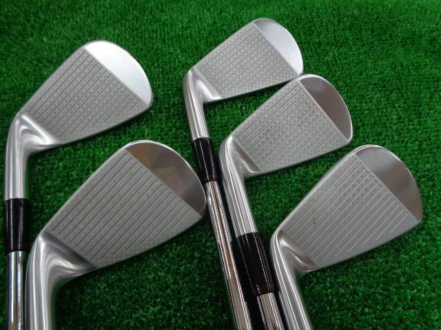 その他 アイアンセット ONOFF FORGED KURO 2024 5本