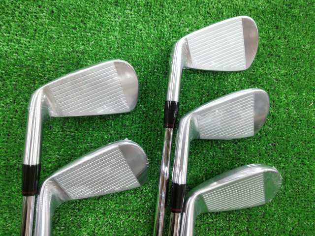 その他 アイアンセット ONOFF FORGED KURO 2026 5本