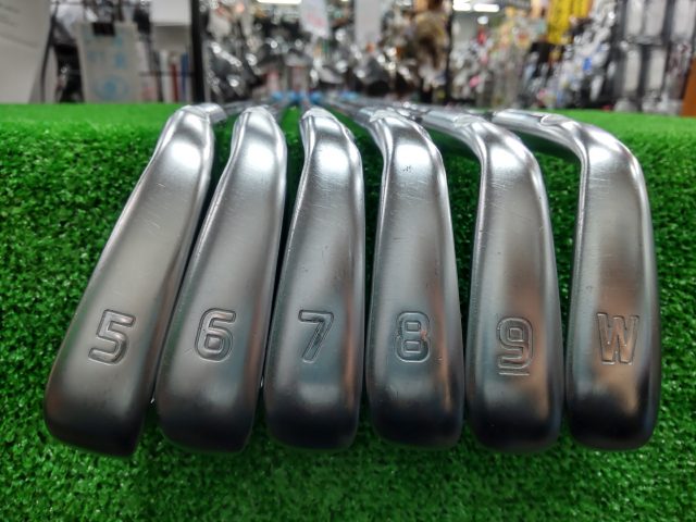 アイアンセット ゴルフ用品
