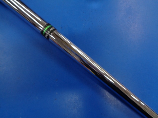 中古 VAULT VOSS Platinumパター ゴルフ用品