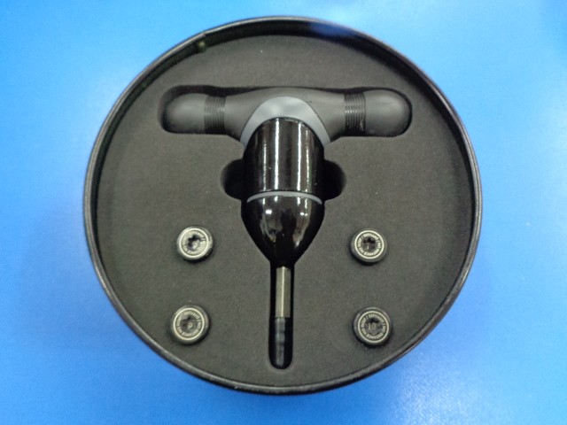 中古 エスティバン ES460 ALL BLACK 0°ドライバー ゴルフ用品
