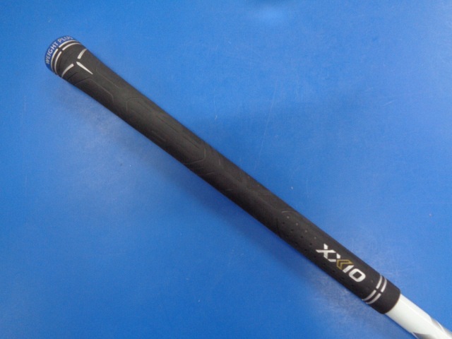 中古 ゼクシオ2022 Navy 7I 28°ユーティリティ ゴルフ用品
