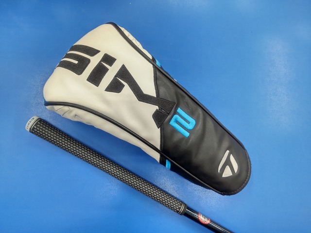 中古 SIM2 MAX 10.5°ドライバー ゴルフ用品