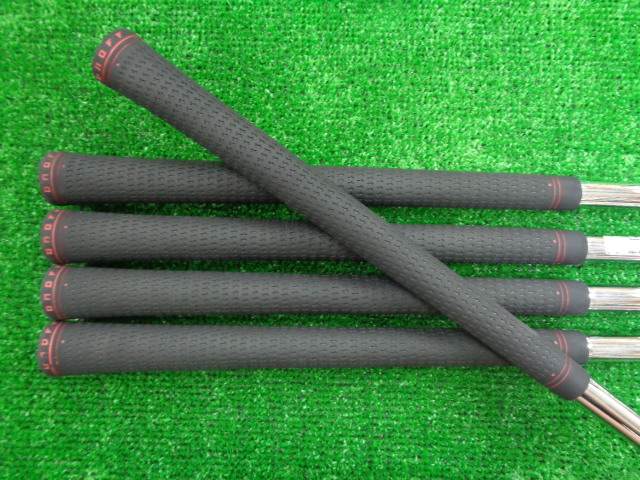 中古 ONOFF FORGED KURO 2024 5本アイアンセット ゴルフ用品