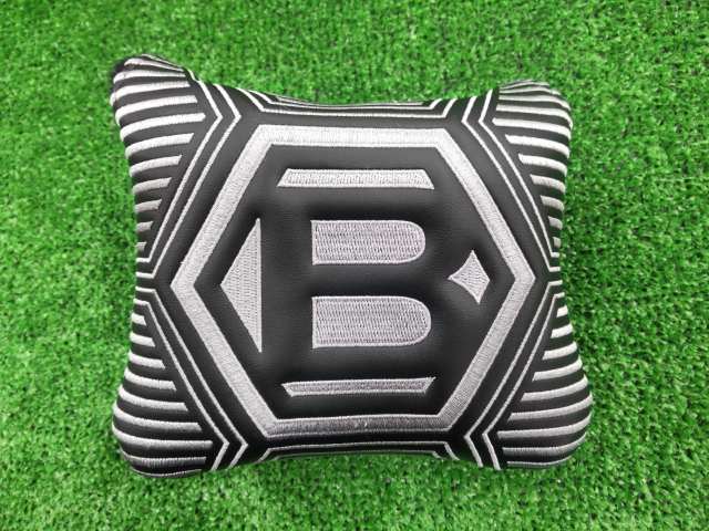 中古 INOVAI 9.0 PLUMBER 2024パター ゴルフ用品