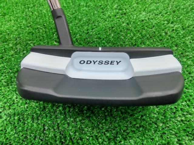 中古 ホワイトホット VERSA THREE Tパター ゴルフ用品