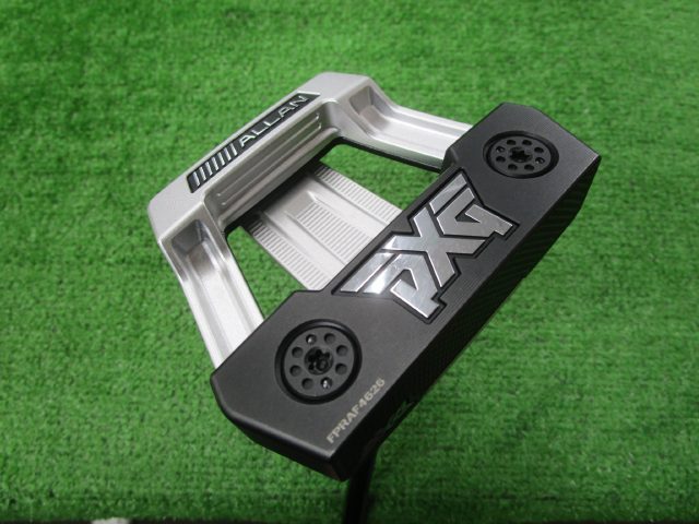 中古ゴルフ PXG パターの写真