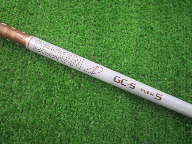 中古ゴルフ GRAPHITE DESIGN シャフトの写真
