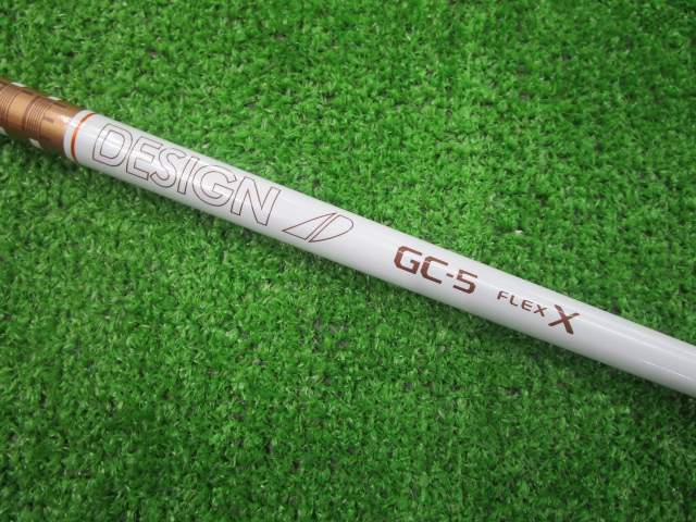中古ゴルフ GRAPHITE DESIGN シャフトの写真