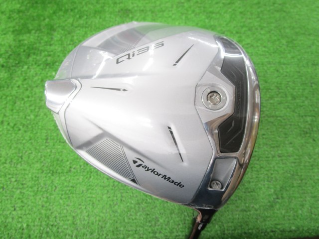 中古ゴルフ TaylorMade ドライバーの写真