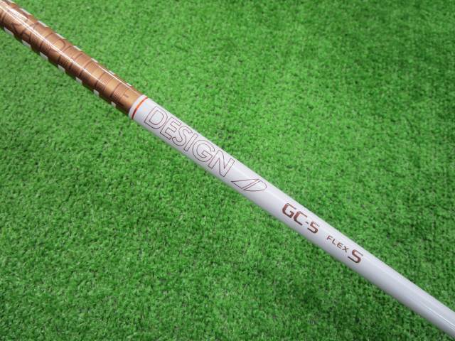 中古ゴルフ GRAPHITE DESIGN シャフトの写真