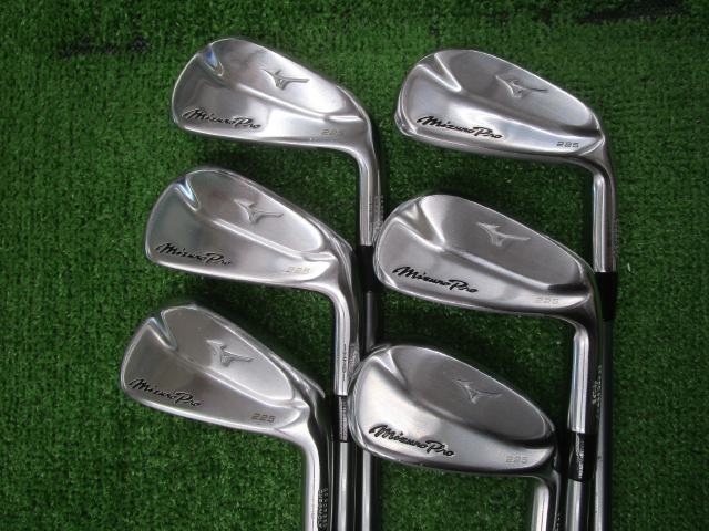 中古ゴルフ Mizuno Pro 225 6本の写真