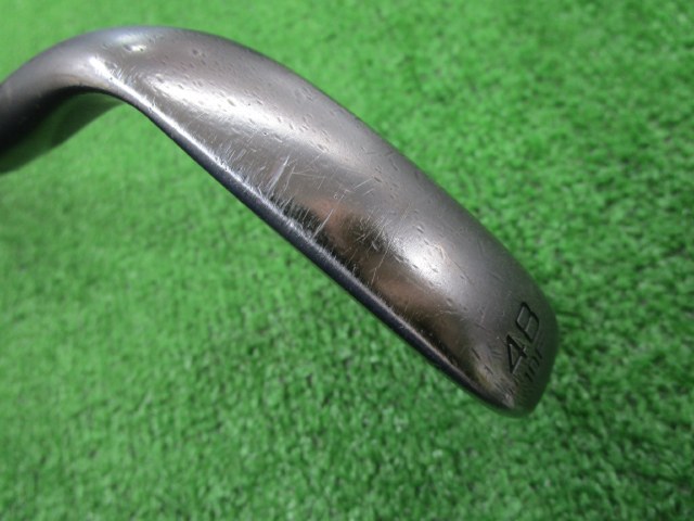 中古 ボーケイSM8ジェットブラック48-10F 48°ウェッジ ゴルフ用品