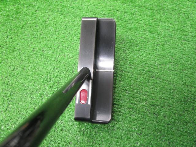 中古 US TOUR Series B BLACKパター ゴルフ用品