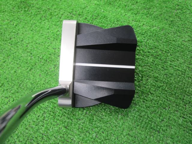中古 INOVAI 8.0 SPUD 2022パター ゴルフ用品