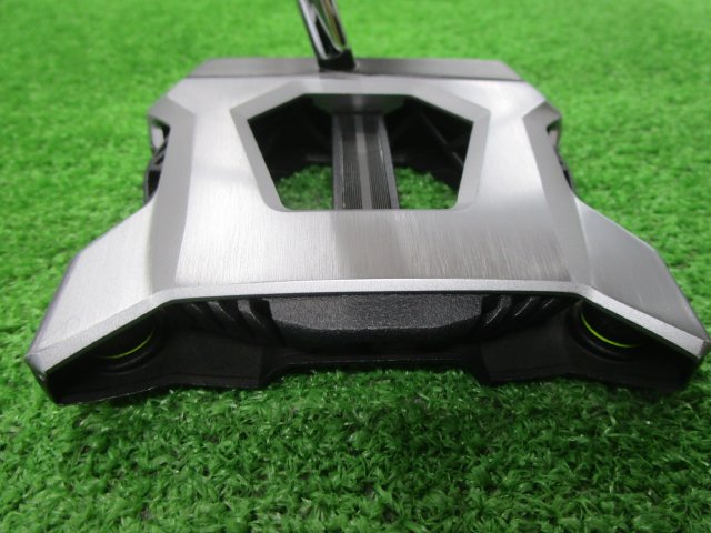 中古 KING 3D AGERAパター ゴルフ用品