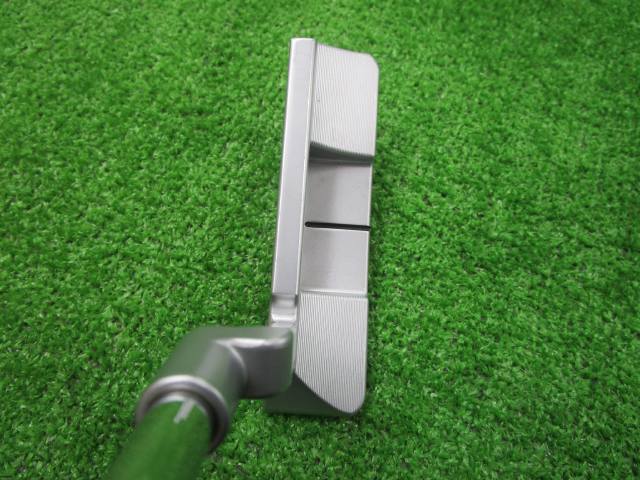 中古 VAULT VOSS Platinumパター ゴルフ用品
