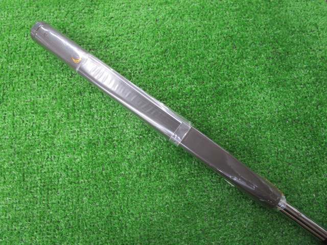 中古 TOUCH 2.0 Groovyパター ゴルフ用品