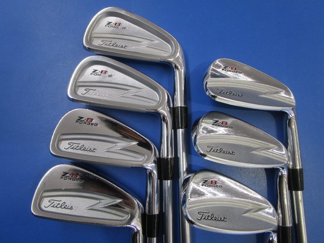 中古ゴルフ Titleist アイアンセットの写真