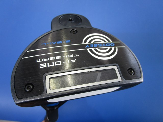 中古ゴルフ ODYSSEY パターの写真