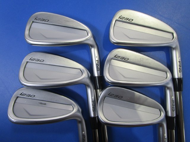 中古ゴルフ PING アイアンセットの写真