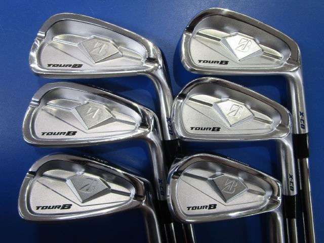 中古ゴルフ BRIDGESTONE アイアンセットの写真