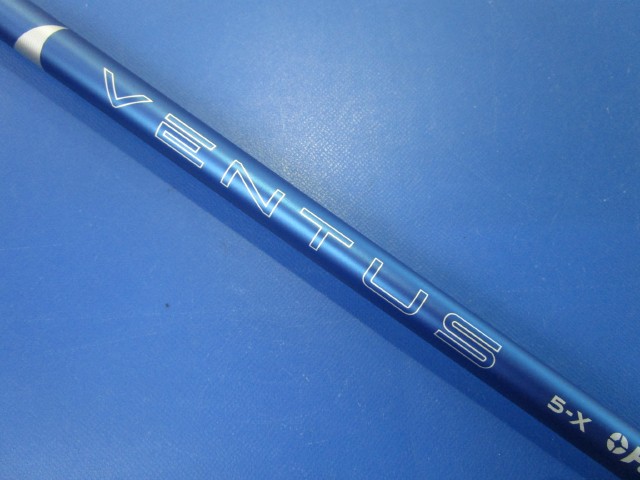 中古ゴルフ 24 VENTUS BL 5（X） キャロウェイ用スリーブ 44.25インチの写真