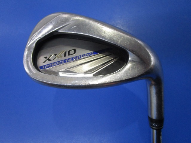中古ゴルフ ゼクシオ2020 Navy 48°の写真