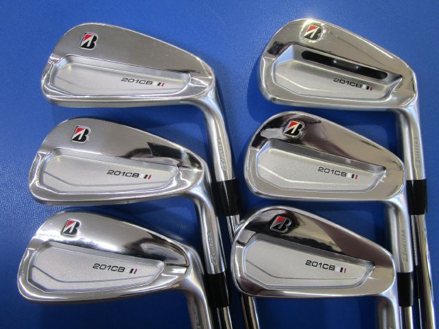 中古ゴルフ TOUR B 201CB 6本の写真