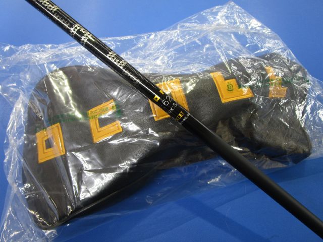 中古 ONOFF KURO 2026 10.5°ドライバー ゴルフ用品