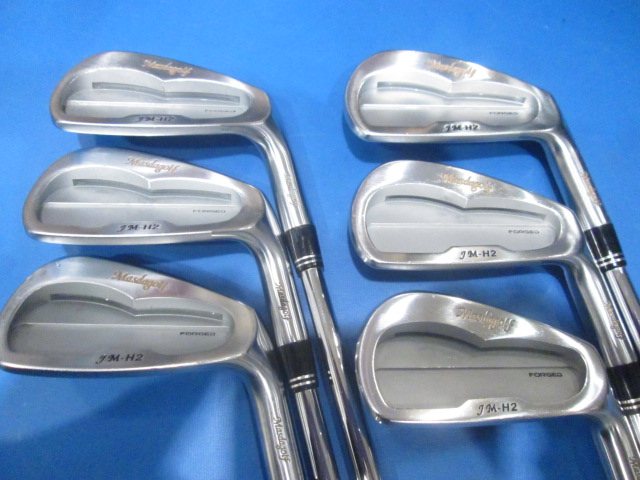 中古ゴルフ MasdaGolf アイアンセットの写真