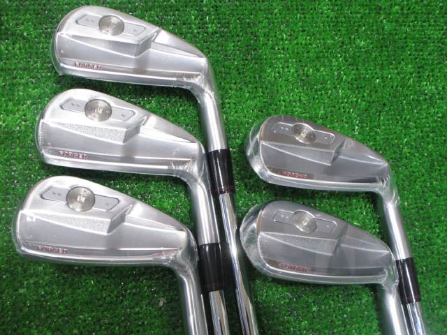 中古ゴルフ ONOFF FORGED KURO 2026 5本