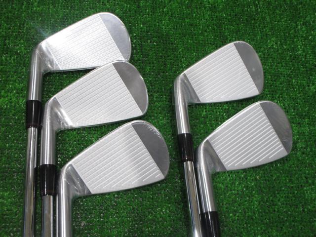 その他 アイアンセット ONOFF FORGED KURO 2026 5本