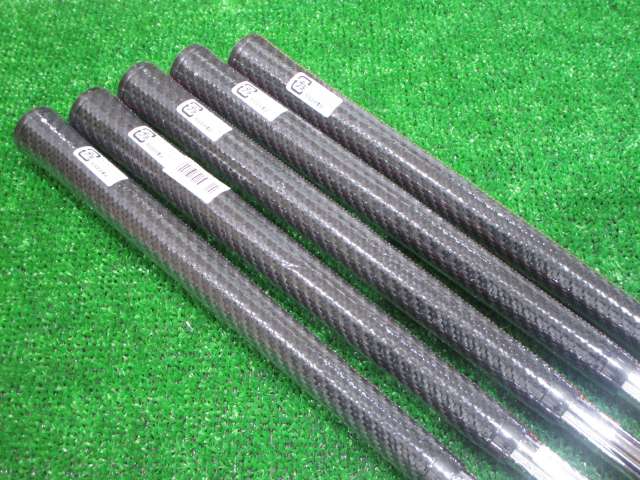 中古 ONOFF FORGED KURO 2026 5本アイアンセット ゴルフ用品